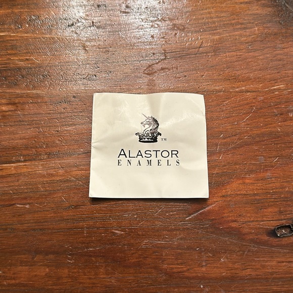 Authentic Alastor Enamel trinket box - Picture 6 of 7